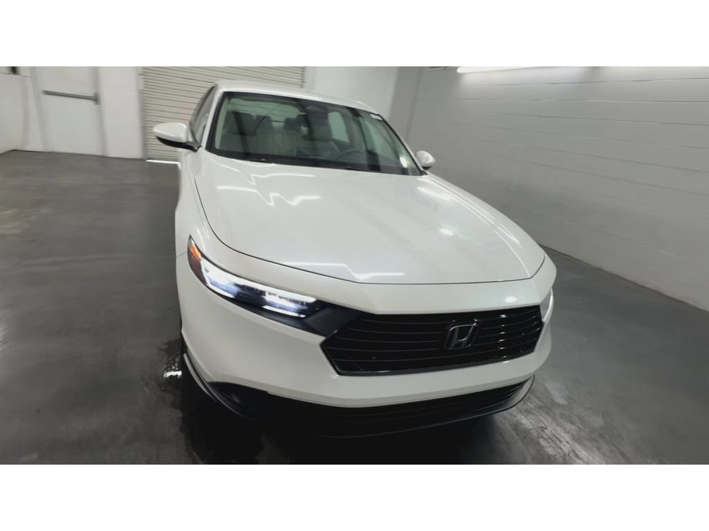 Used 2023 Honda Accord LX image 3