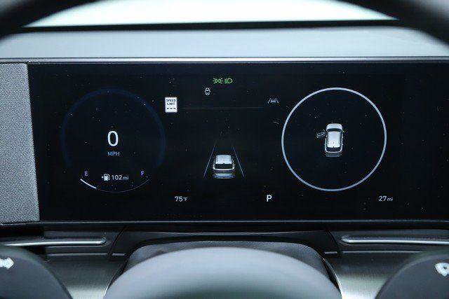 Used 2024 Hyundai Kona Limited image 23