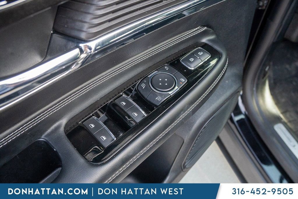 Used 2022 Lincoln Corsair AWD w/ Equipment Group 101A image 15