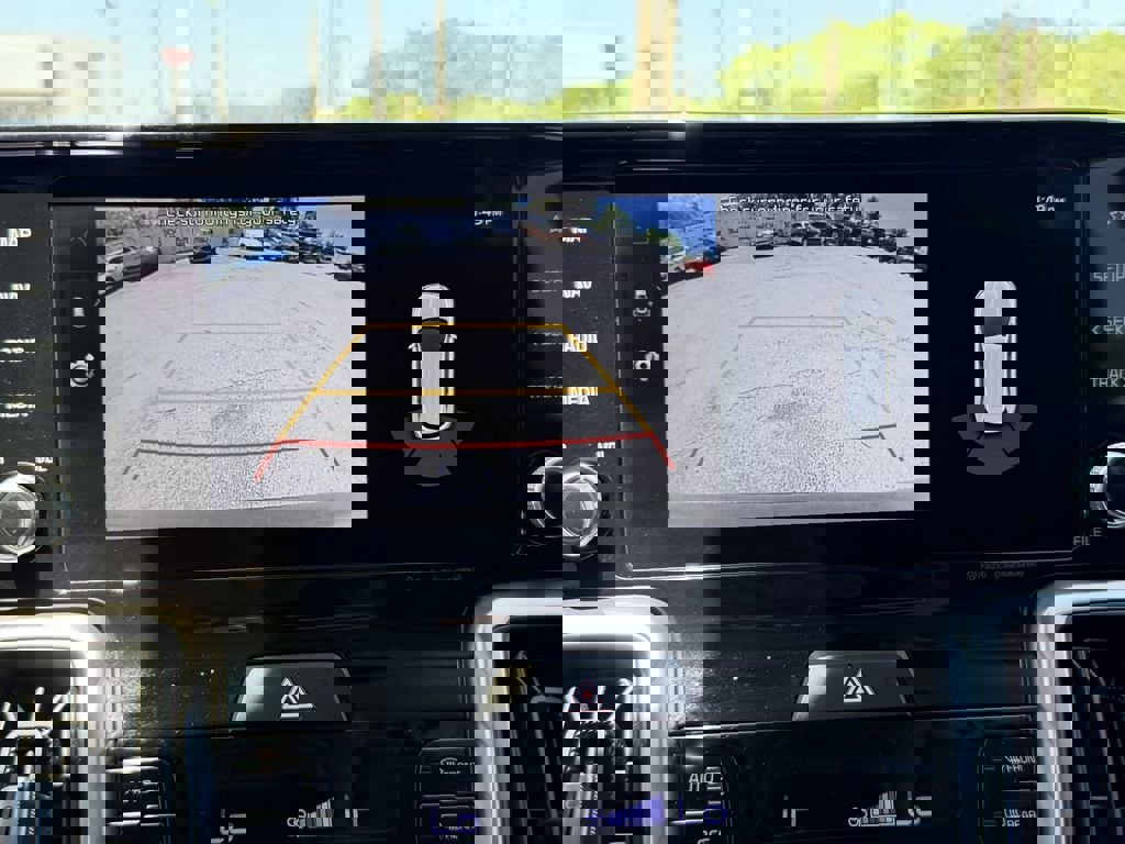 Certified 2023 Kia Sorento S w/ Panoramic Sunroof Package image 23