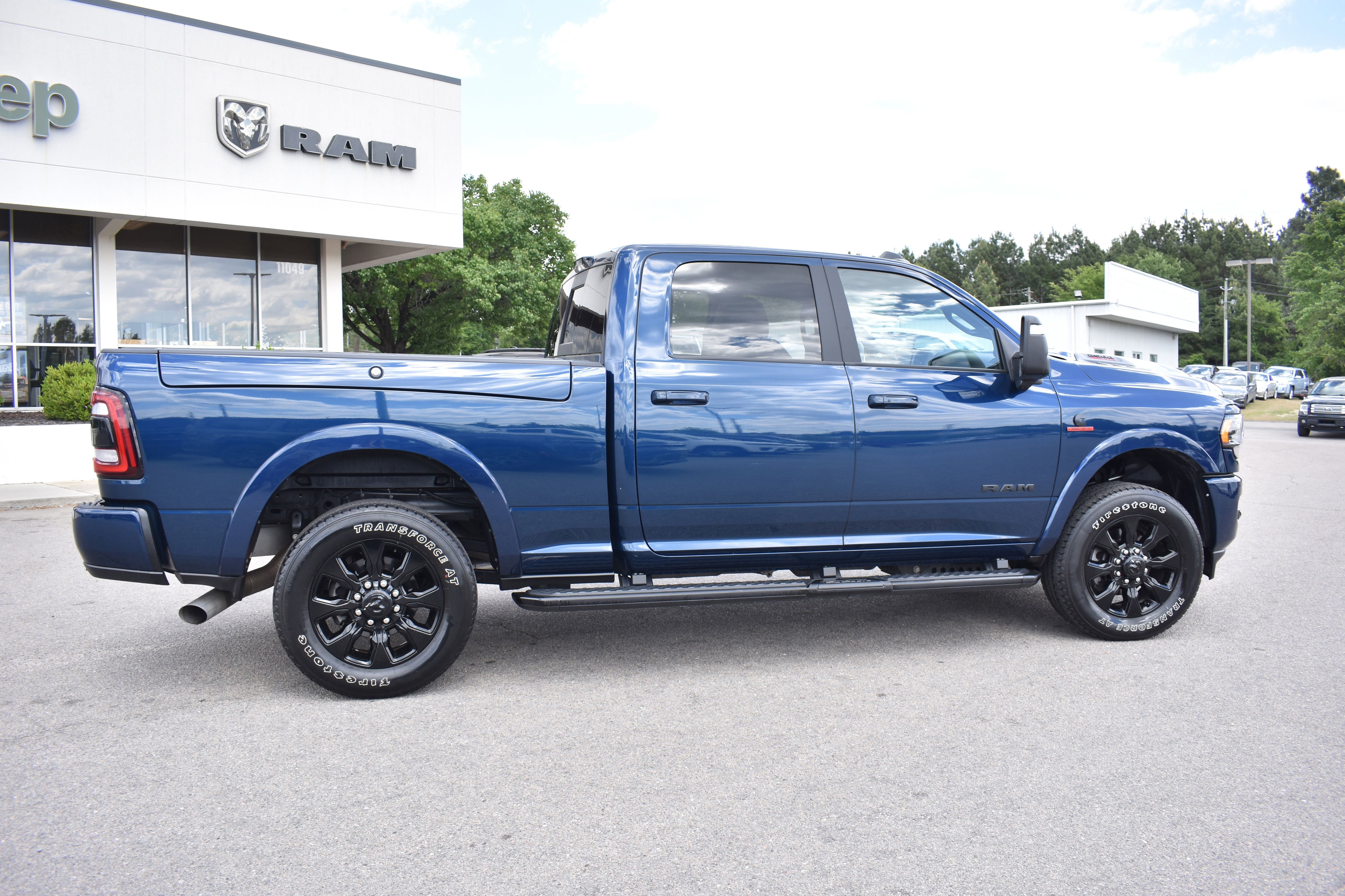 Used 2024 RAM 2500 Limited AWD/4WD image 10