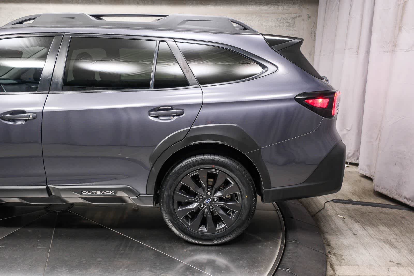 Used 2023 Subaru Outback Onyx Edition XT AWD/4WD image 8