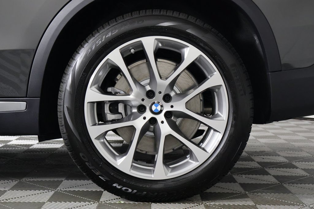 New 2026 BMW X5 xDrive50e w/ Executive Package AWD/4WD image 10