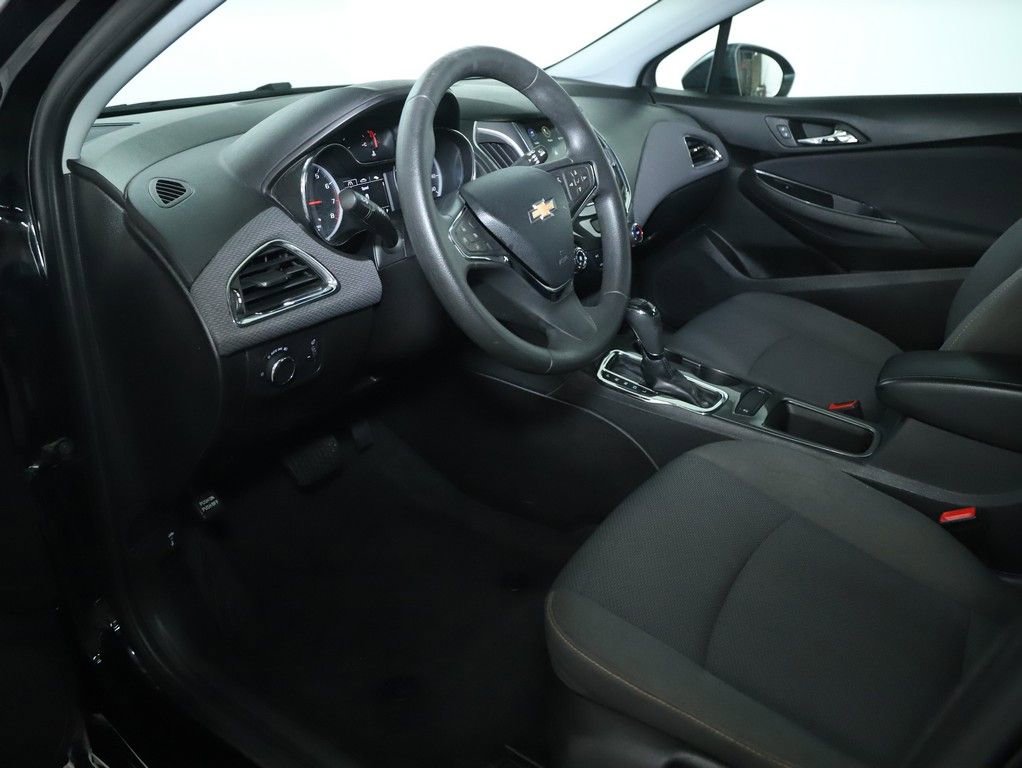 Used 2019 Chevrolet Cruze LS w/ LS Convenience Package image 17