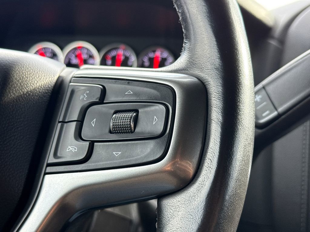 Used 2022 Chevrolet Silverado 1500 LT image 27