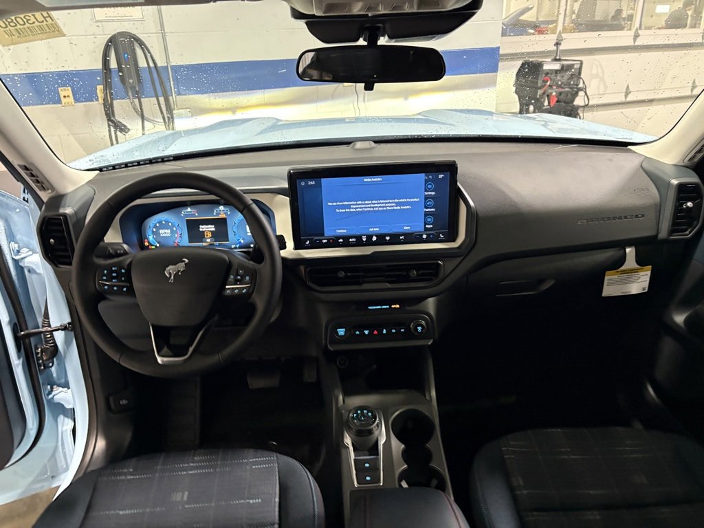 New 2025 Ford Bronco Sport Heritage w/ Convenience Package image 13