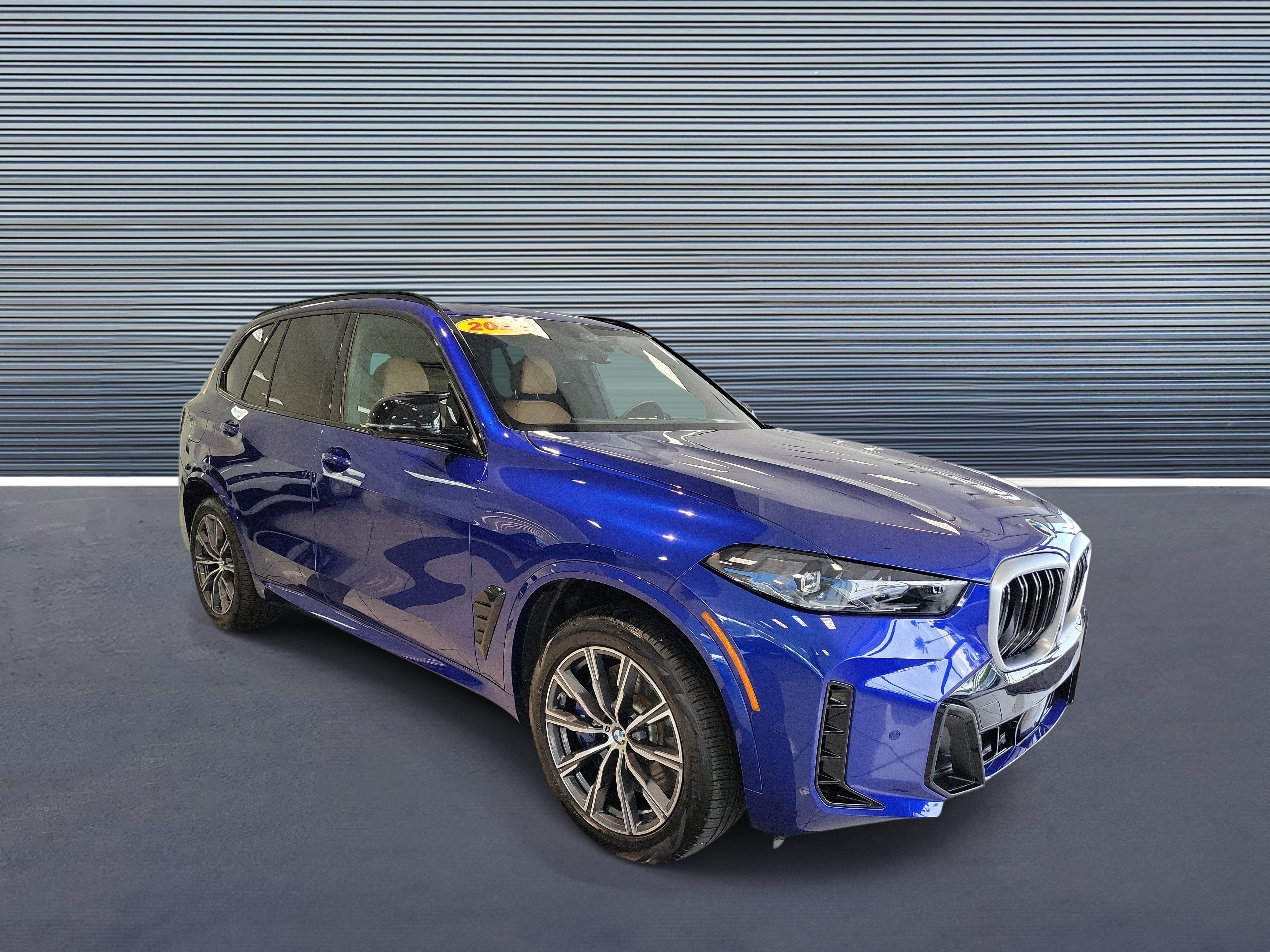 Used 2026 BMW X5 M60i AWD/4WD image 2
