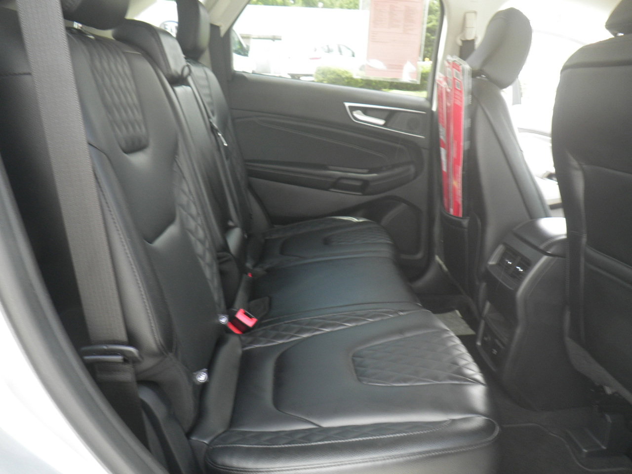 Certified 2024 Ford Edge Titanium image 22