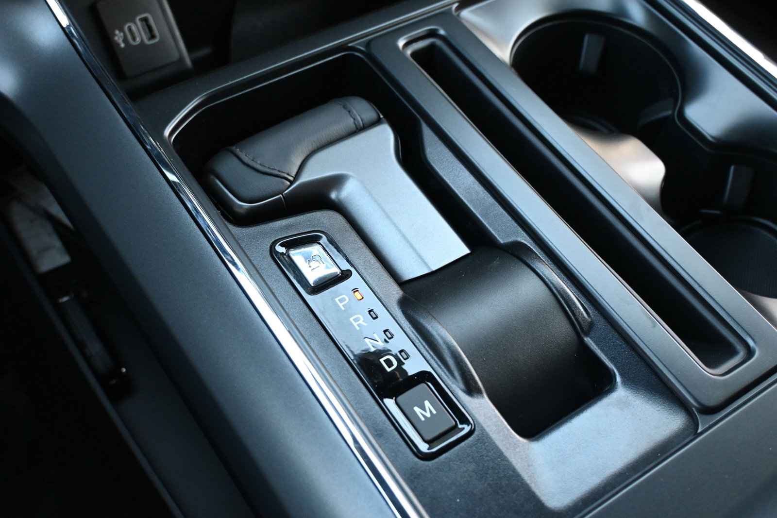 New 2026 Ford F150 XLT w/ Equipment Group 302A MID image 31