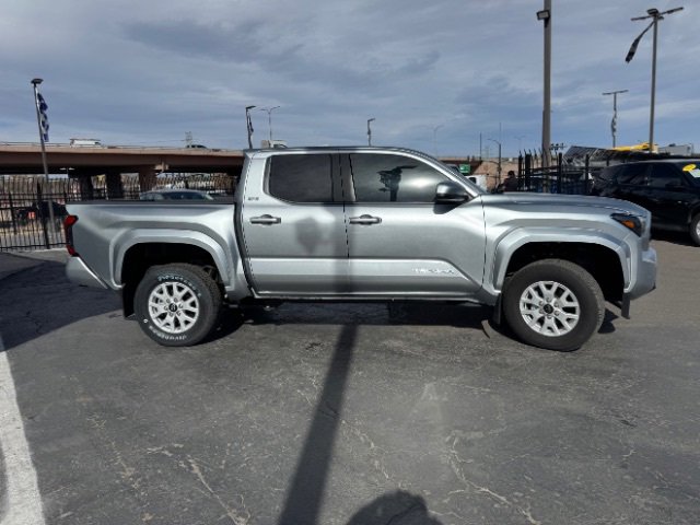 Used 2024 Toyota Tacoma SR5 image 4