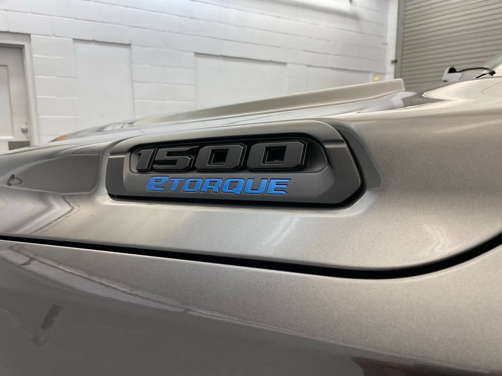 New 2026 RAM 1500 Express RWD image 9