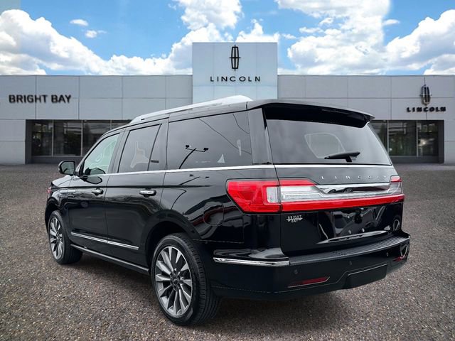 Used 2018 Lincoln Navigator Select image 3