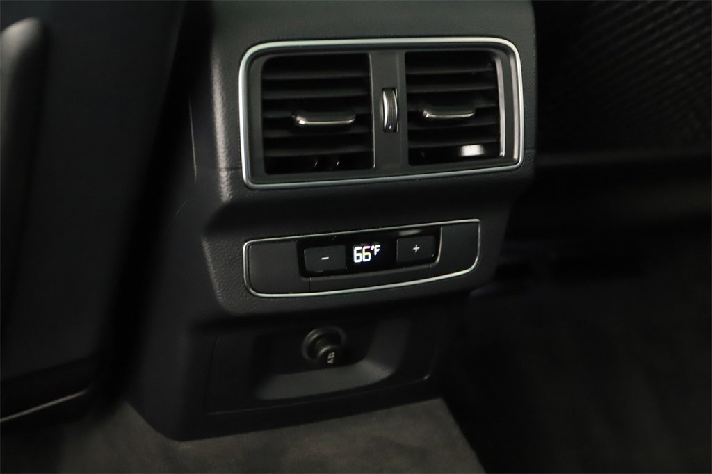 Used 2018 Audi Q5 2.0T Premium Plus w/ Premium Plus Package image 22