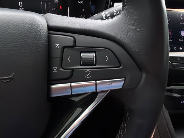 Used 2022 Cadillac XT6 Premium Luxury w/ Technology Package AWD/4WD image 25