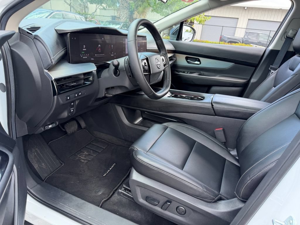 Certified 2025 Nissan Murano SL AWD/4WD image 11