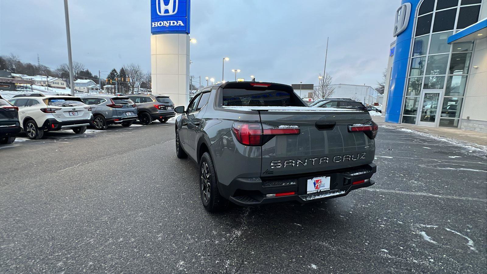 Used 2024 Hyundai Santa Cruz SEL image 6