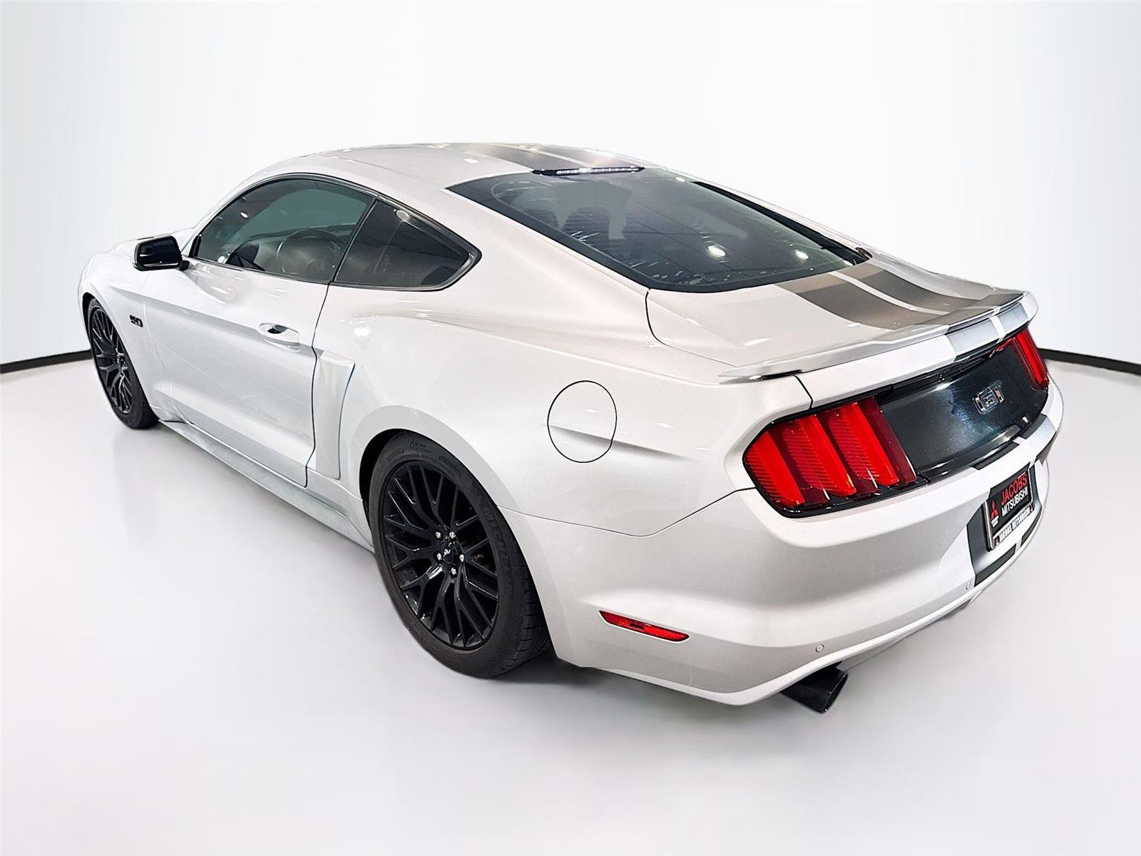 Used 2016 Ford Mustang GT w/ GT Performance Package RWD image 3