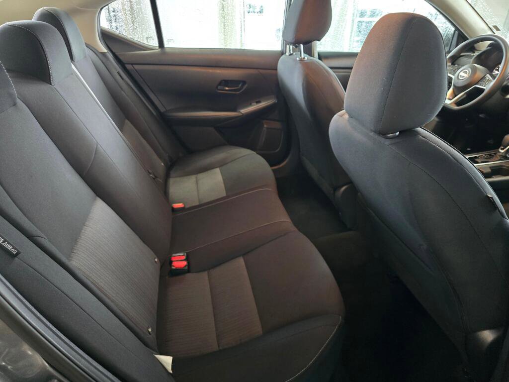 Used 2024 Nissan Sentra SV FWD image 40