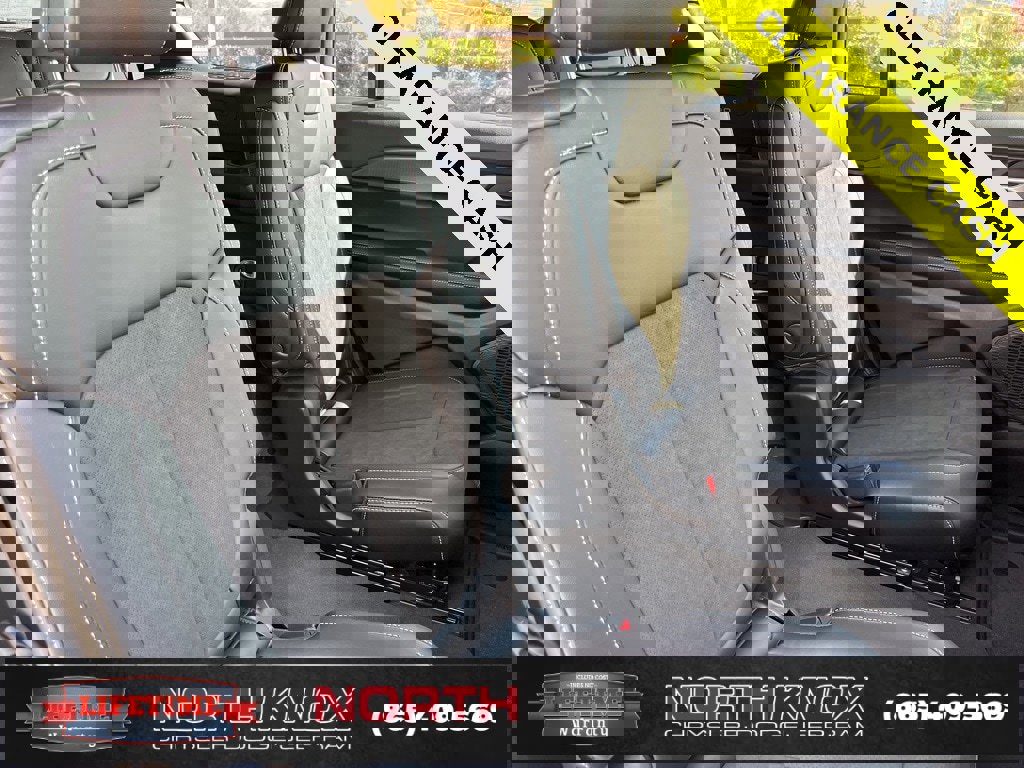 New 2025 Jeep Grand Cherokee L Altitude image 25