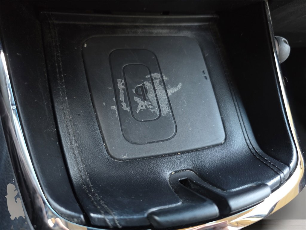 Used 2016 Toyota Avalon XLE Premium image 33