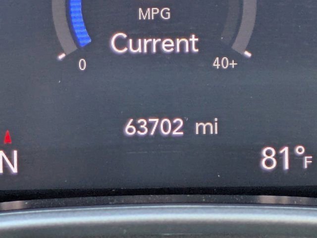 Used 2024 Chrysler Pacifica Touring-L image 24