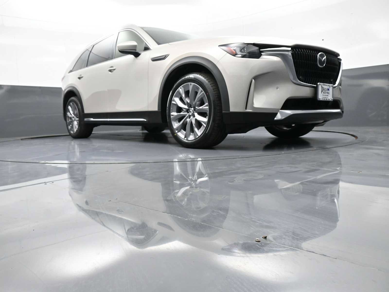 Used 2024 MAZDA CX-90 3.3 Turbo w/ Premium Package AWD/4WD image 31