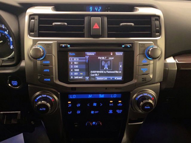 Used 2015 Toyota 4Runner Limited AWD/4WD image 35