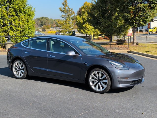 Used 2018 Tesla Model 3 Long Range RWD image 4