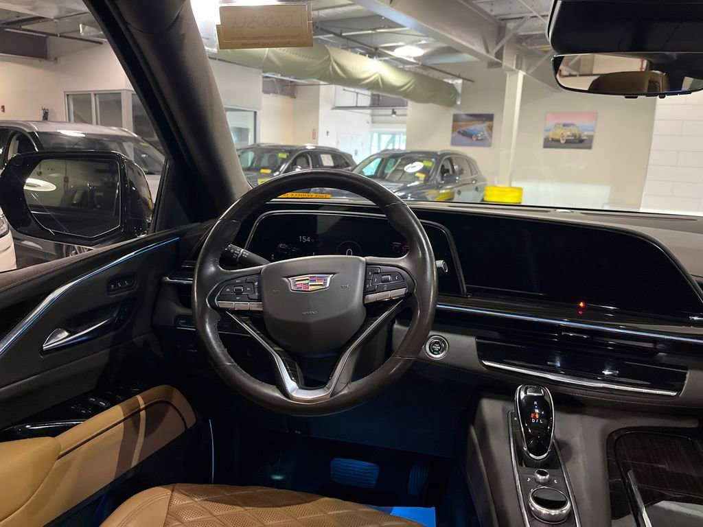 Used 2021 Cadillac Escalade Sport w/ Driver Assist Tech Package AWD/4WD image 23