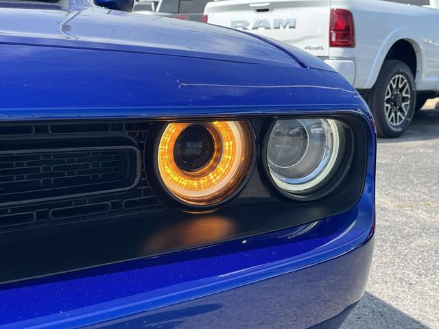 Used 2022 Dodge Challenger SXT w/ Blacktop Package AWD/4WD image 9
