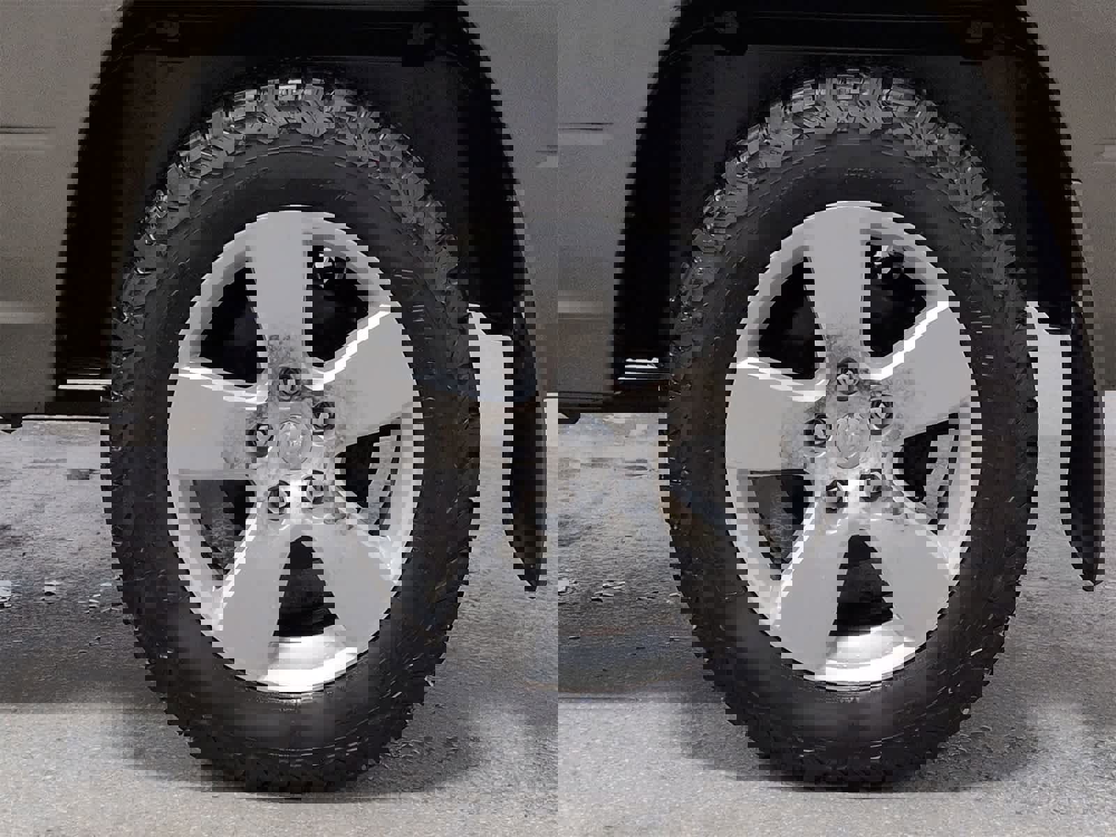 Used 2012 RAM 1500 Big Horn image 14