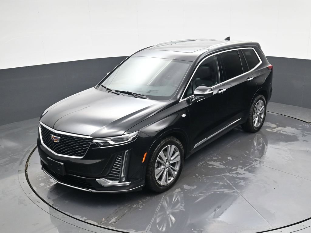 Used 2022 Cadillac XT6 Premium Luxury w/ Technology Package image 28