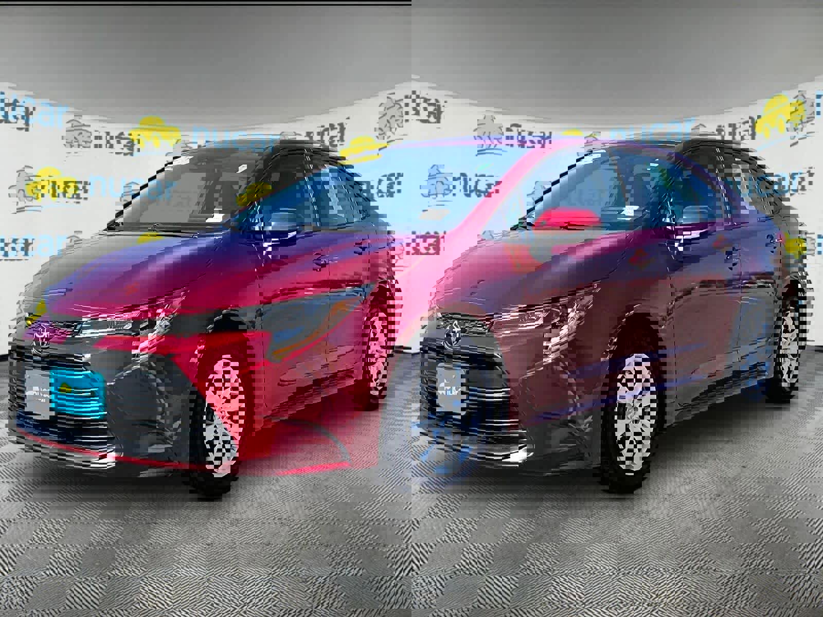 Used 2023 Toyota Corolla LE image 3