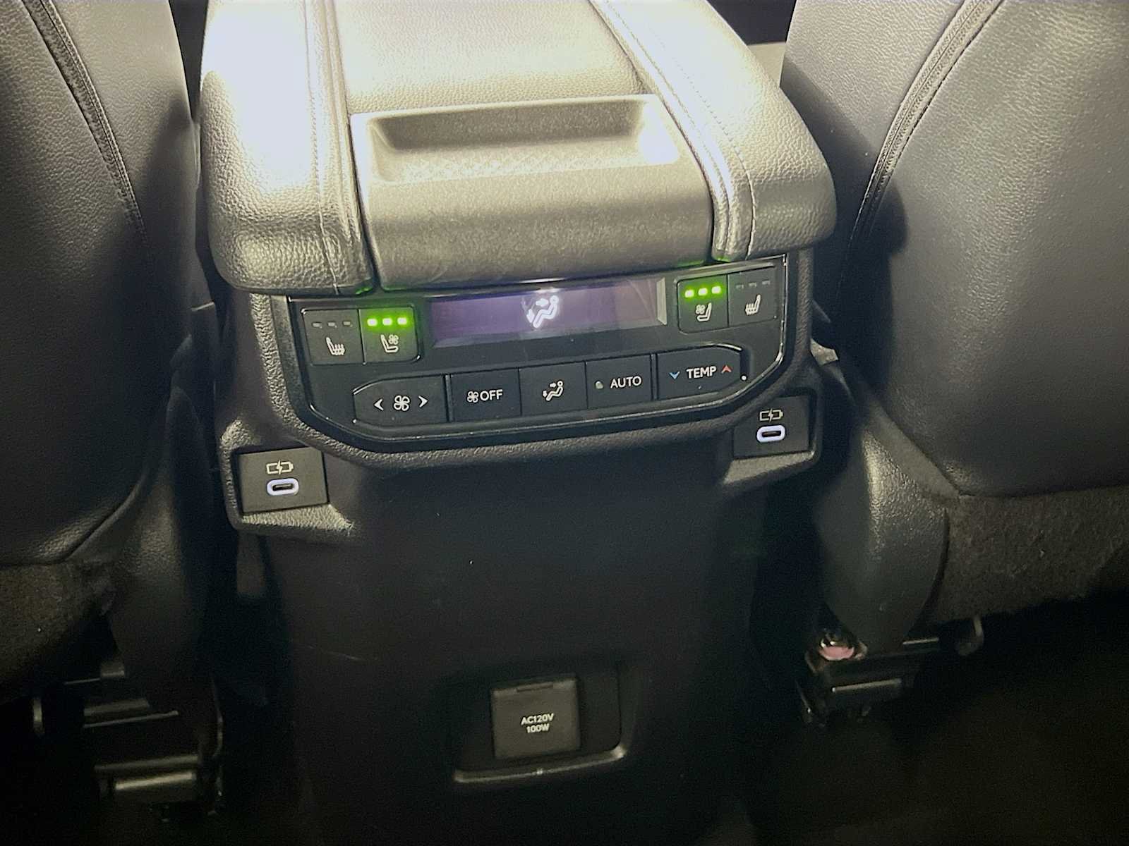 Used 2024 Toyota Grand Highlander AWD image 26