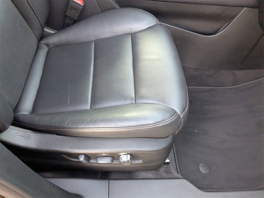Used 2021 Cadillac XT4 Sport image 29