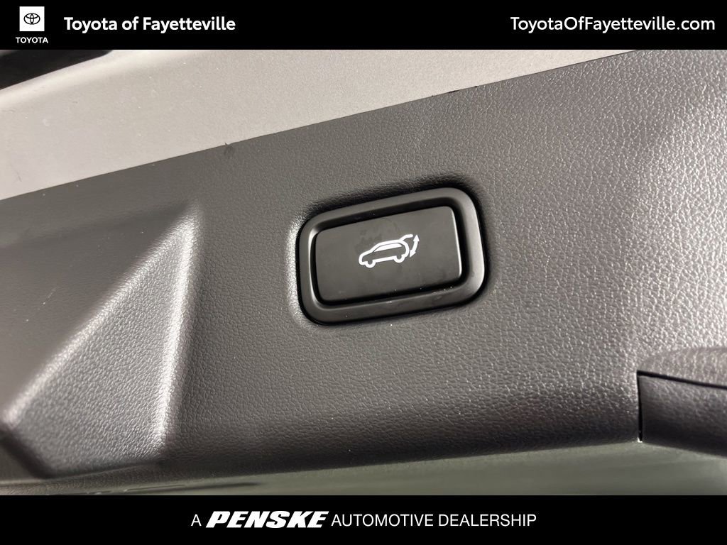 Used 2026 Hyundai Tucson Limited image 10