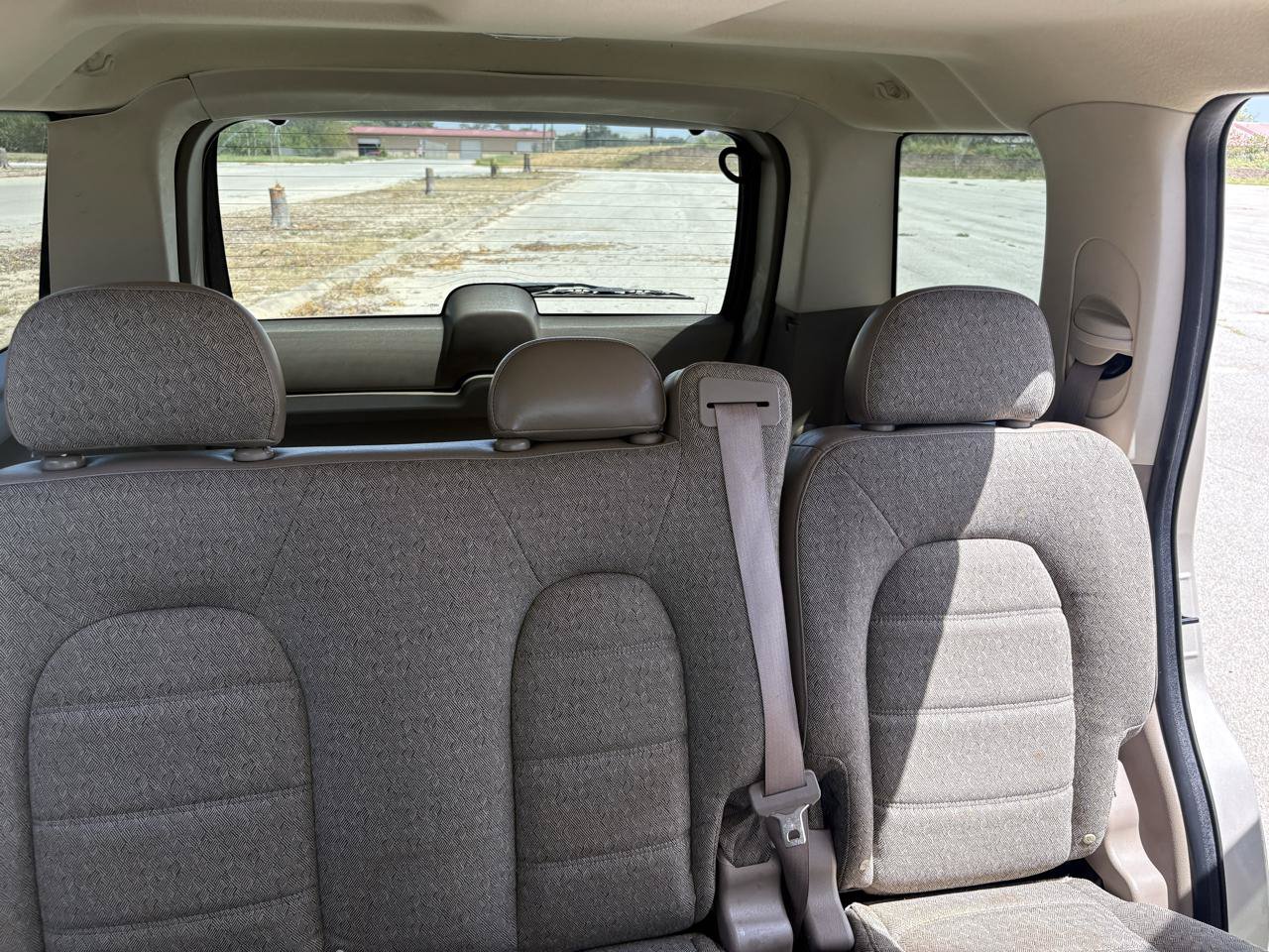 Used 2004 Ford Explorer XLS RWD image 31