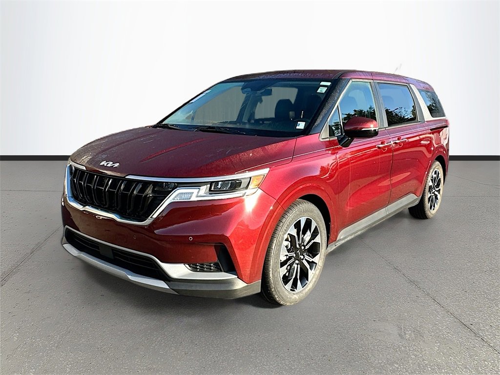 Used 2022 Kia Carnival EX image 3