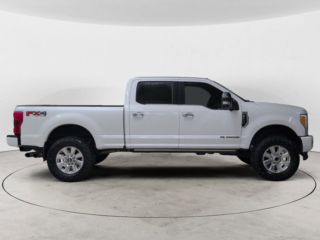Used 2017 Ford F250 Platinum w/ Platinum Ultimate Package image 6