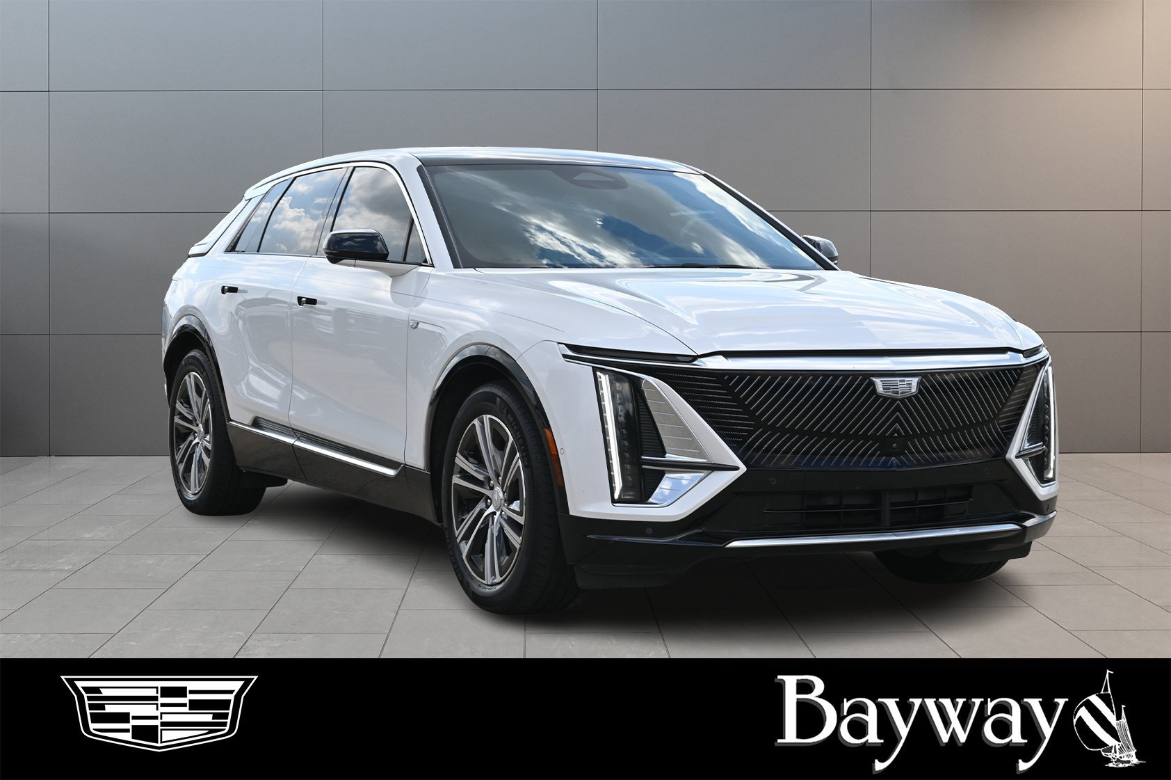 Certified 2024 Cadillac Lyriq Luxury w/ LPO, Floor Liner Package AWD/4WD image 3