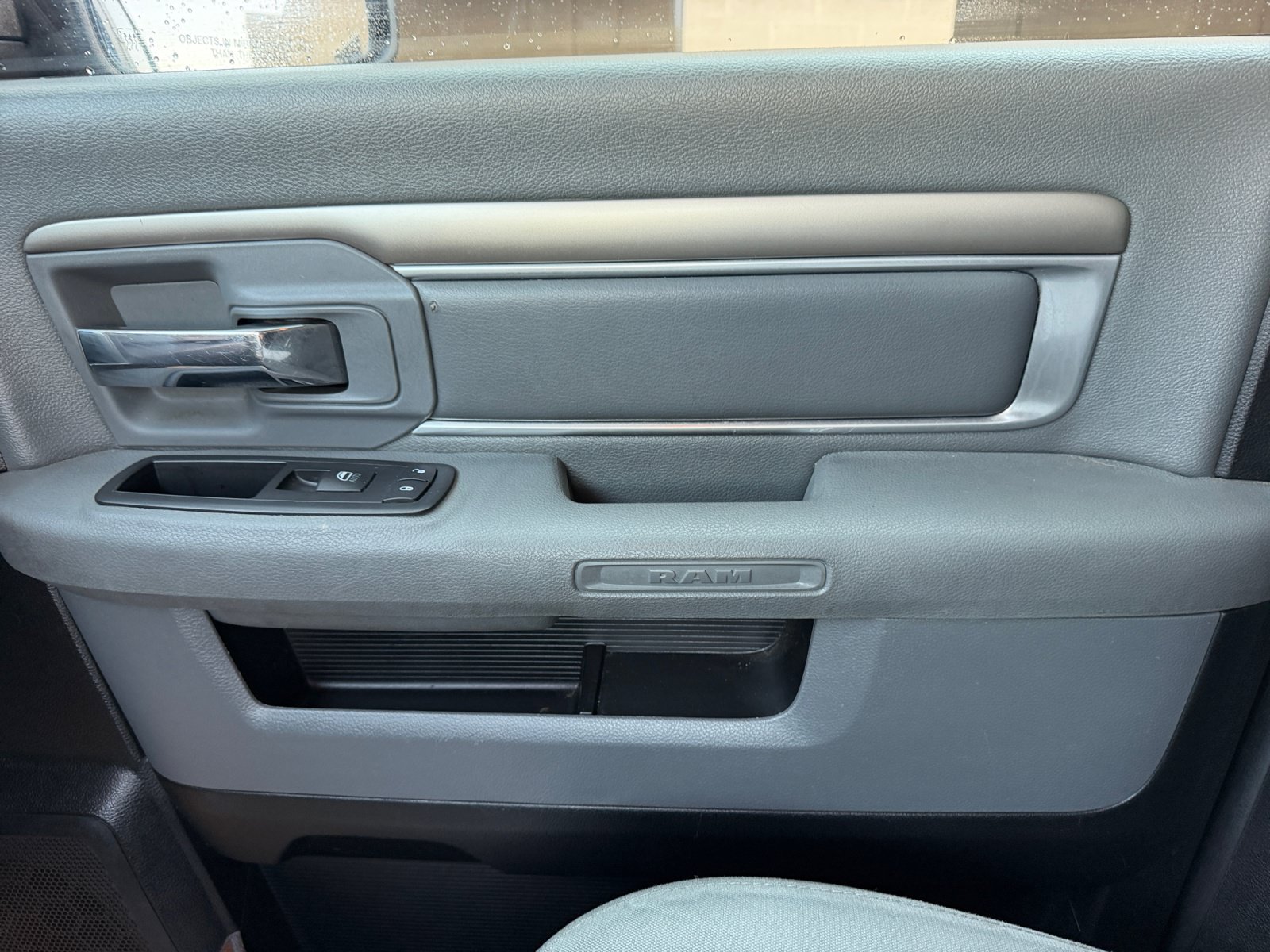 Used 2015 RAM 1500 Big Horn RWD image 16