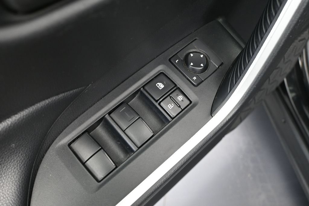 Used 2020 Toyota RAV4 LE w/ All Weather Liner Package AWD/4WD image 19