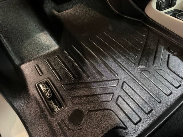 Used 2017 Chrysler Pacifica Limited FWD image 17