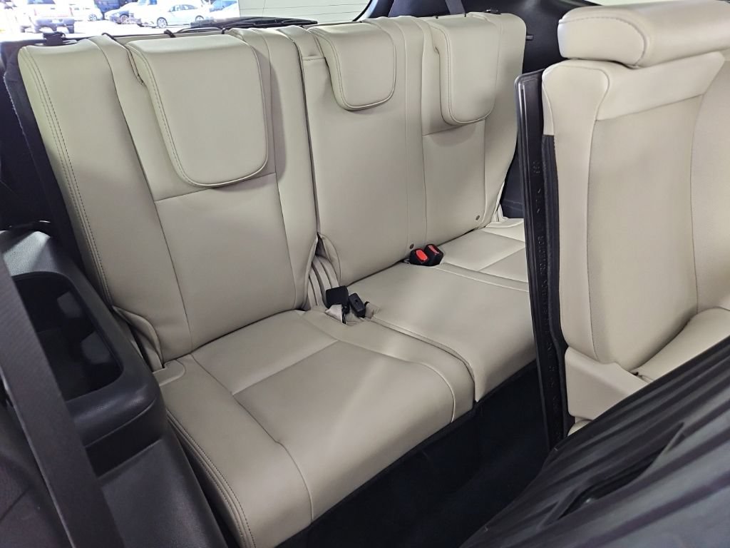 Used 2021 Subaru Ascent Limited w/ Technology Package AWD/4WD image 21