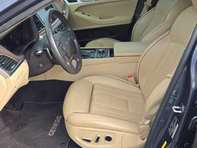 Used 2017 Genesis G80 3.8 w/ Option Group 03 RWD image 10