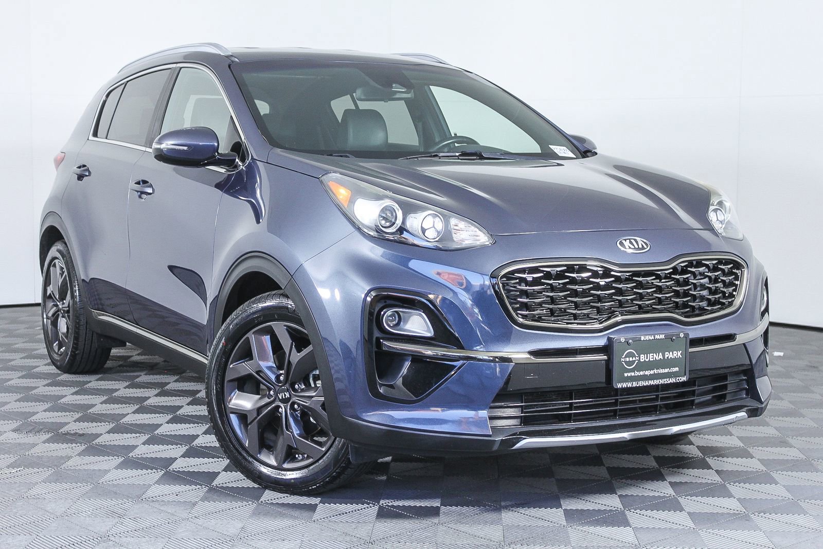 Used 2020 Kia Sportage S FWD image 1