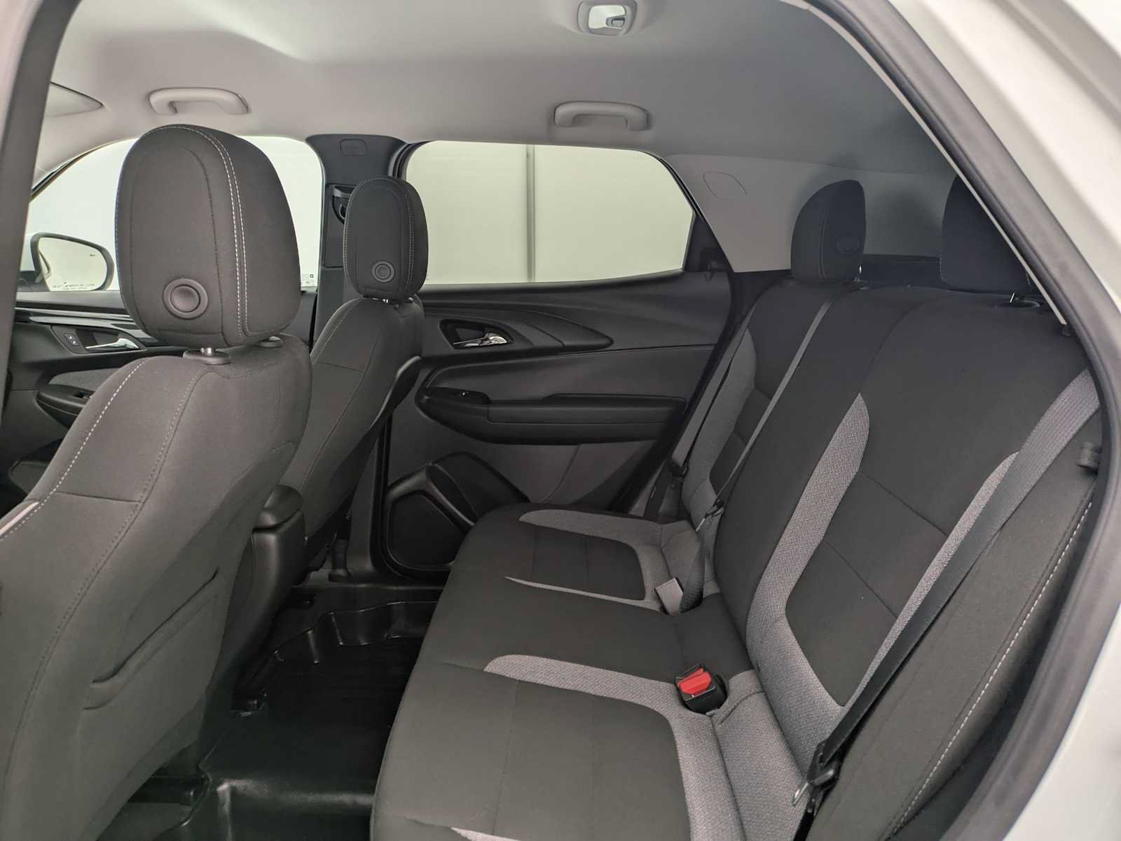 Used 2024 Chevrolet TrailBlazer LT w/ Driver Confidence Package FWD image 20