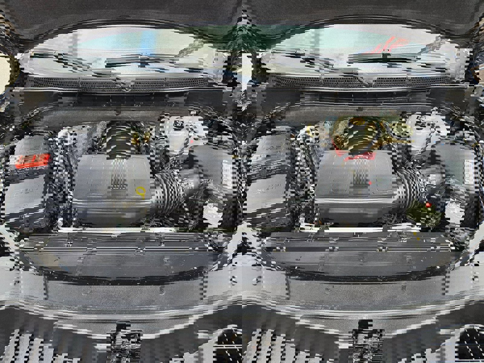 Used 2021 GMC Yukon Denali w/ Denali Premium Package image 34