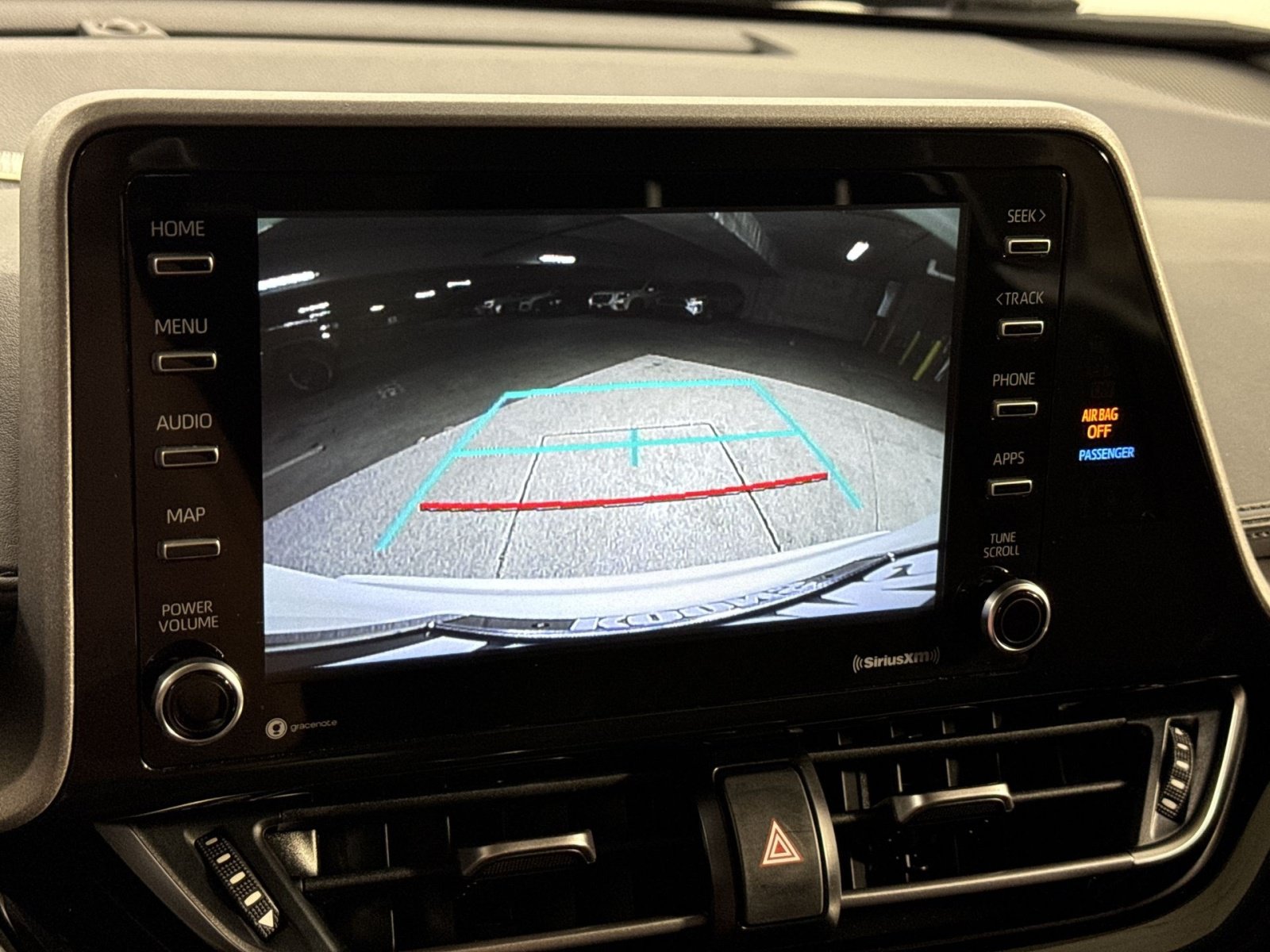 Used 2021 Toyota C-HR LE FWD image 31