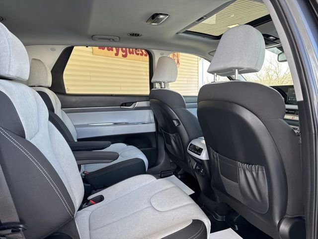 Used 2021 Hyundai Palisade SEL w/ Convenience Package image 5